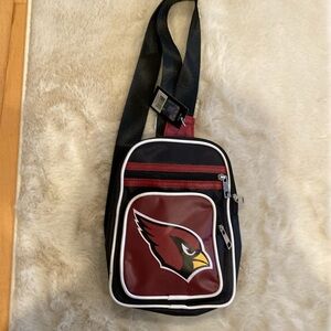 NFL Arizona Cardinals New Mini/Crossbody, 3 zippered compartments, adj strap